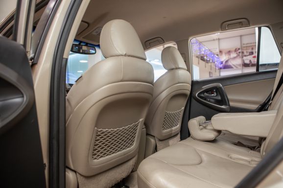 Toyota RAV4, Вариатор, 2010 фото 8