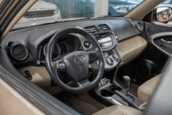 Toyota RAV4, CVT, 2010 фото 9