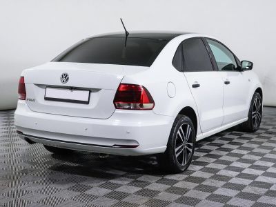 Volkswagen Polo, 1.6 л, АКПП, 2016 фото 4