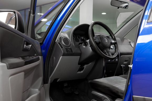 Suzuki SX4, АТ, 2012 фото 9