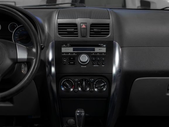 Suzuki SX4, АТ, 2012 фото 13