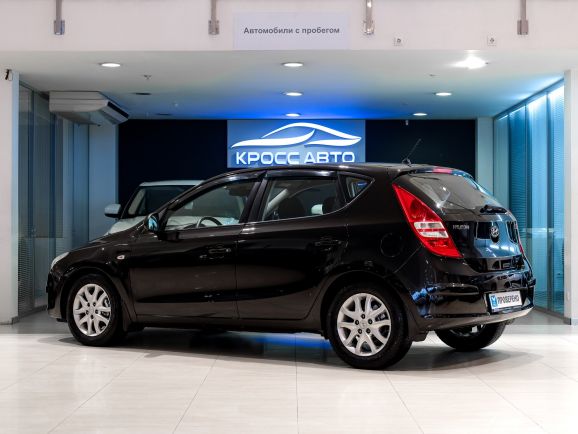 Hyundai i30, АТ, 2009 фото 6