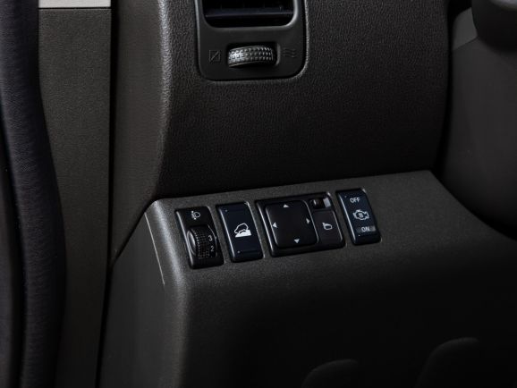 Nissan Pathfinder, АТ, 2008 фото 12