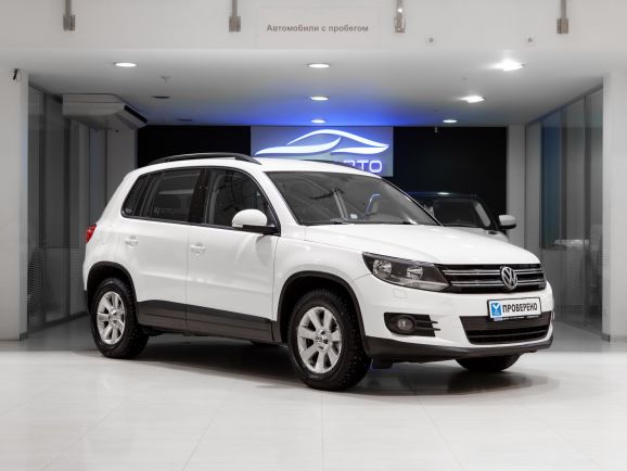 Volkswagen Tiguan, Робот, 2012 фото 5