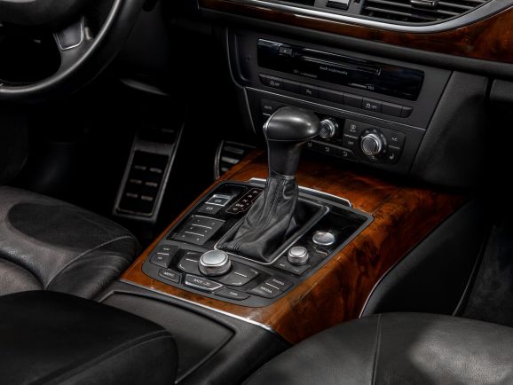 Audi A6, Вариатор, 2014 фото 15