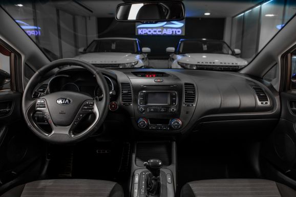 Kia Cerato, АТ, 2014 фото 11