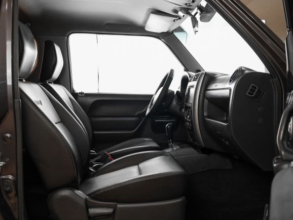 Suzuki Jimny, АТ, 2014 фото 14