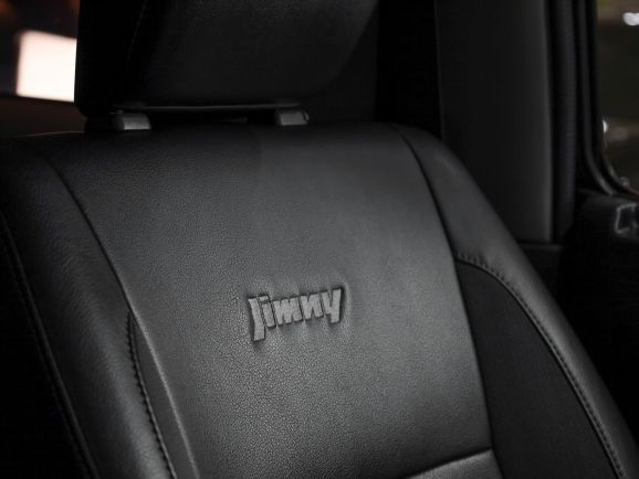 Suzuki Jimny, АТ, 2014 фото 16