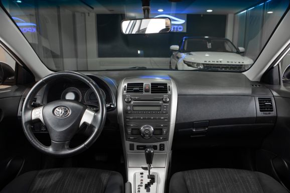 Toyota Corolla, АТ, 2010 фото 12