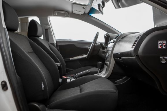 Toyota Corolla, АТ, 2010 фото 2