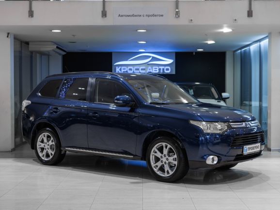 Mitsubishi Outlander, Вариатор, 2013 фото 5