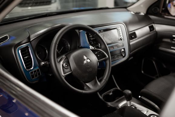 Mitsubishi Outlander, Вариатор, 2013 фото 10
