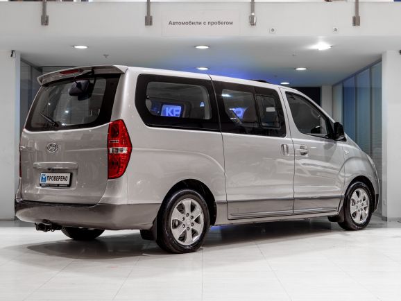 Hyundai Grand Starex, АТ, 2008 фото 4