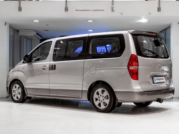 Hyundai Grand Starex, АТ, 2008 фото 6