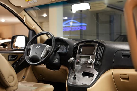 Hyundai Grand Starex, АТ, 2008 фото 7
