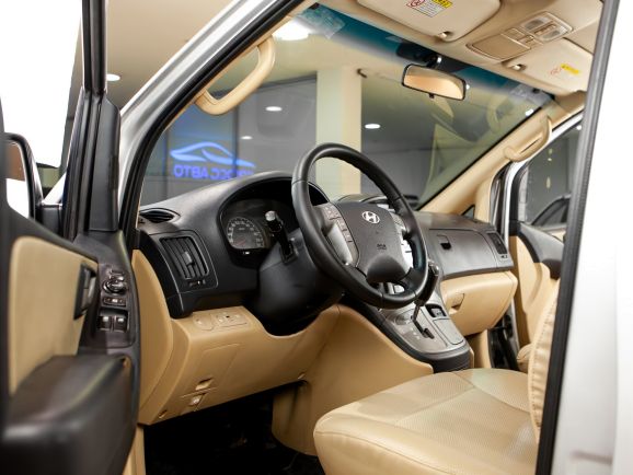 Hyundai Grand Starex, АТ, 2008 фото 13