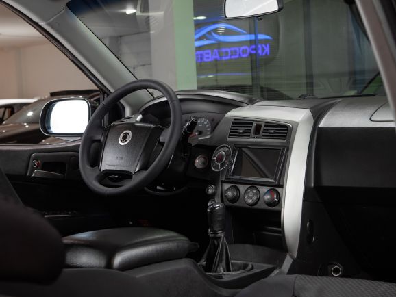SsangYong Kyron, МТ, 2010 фото 13