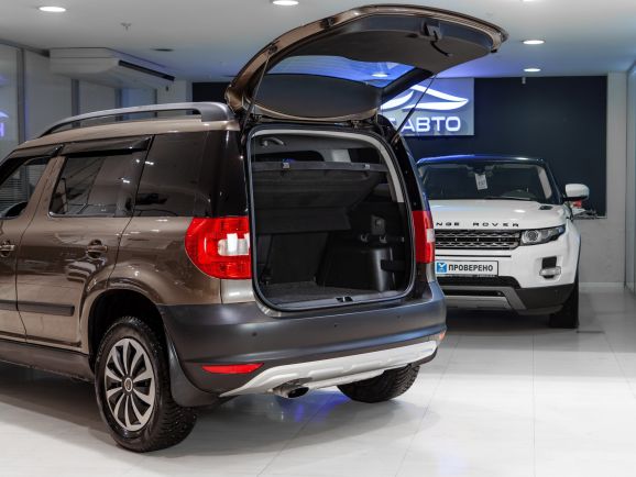 Skoda Yeti, Робот, 2012 фото 1