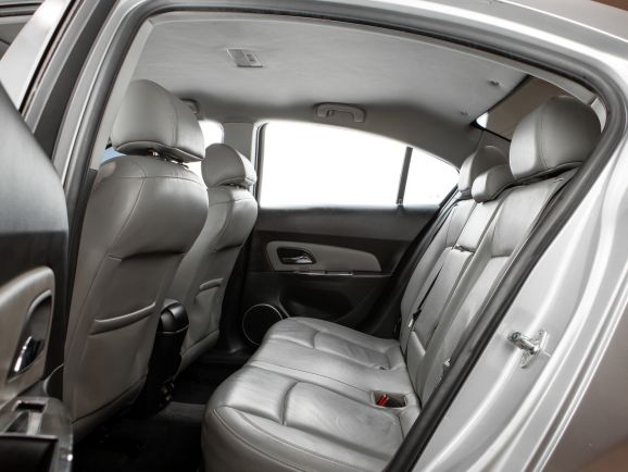 Chevrolet Cruze, АТ, 2011 фото 16