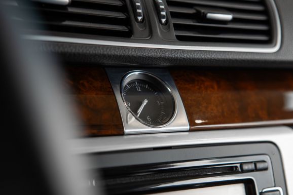 Volkswagen Passat, Робот, 2012 фото 12