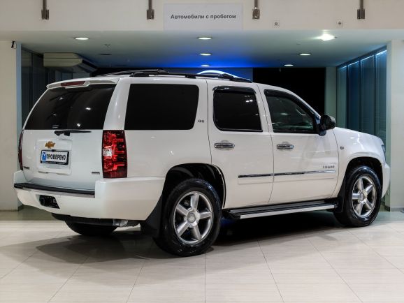 Chevrolet Tahoe, АТ, 2011 фото 4