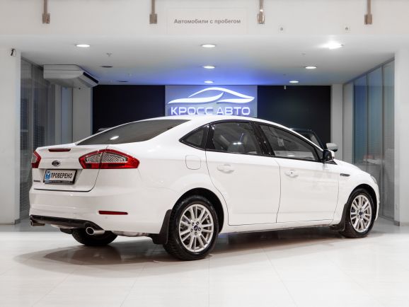 Ford Mondeo, Робот, 2011 фото 4