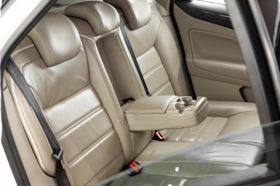 Ford Mondeo, Робот, 2011 фото 9