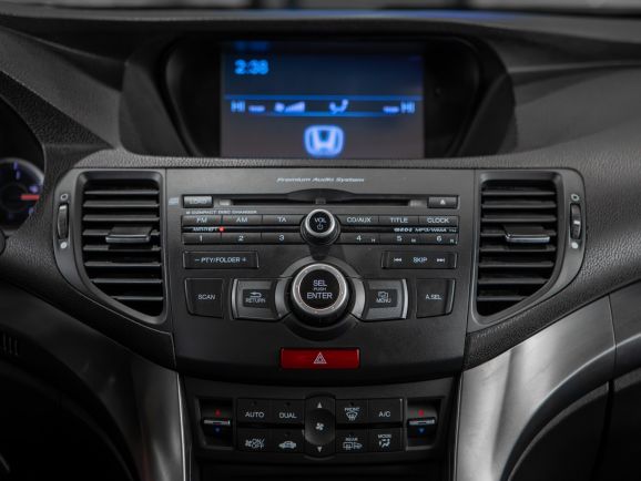 Honda Accord, АТ, 2011 фото 12