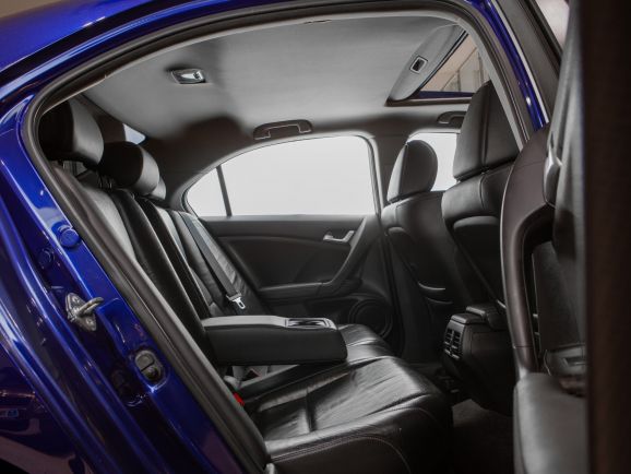 Honda Accord, АТ, 2011 фото 14