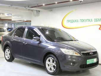 Ford Focus, 1.6 л, МКПП, 2010 фото 4