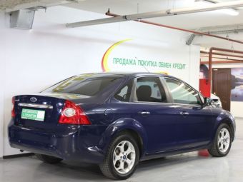 Ford Focus, 1.6 л, АКПП, 2011 фото 2