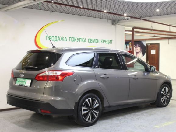 Ford Focus, 1.6 л, Робот, 2014 фото 2