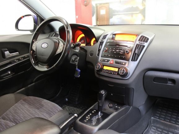 Kia Ceed, 1.6 л, АТ, 2007 фото 1