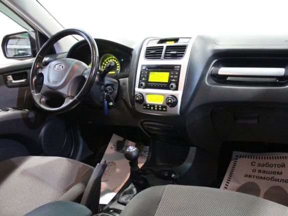 Kia Sportage, 2.0 л, МТ, 2010 фото 2