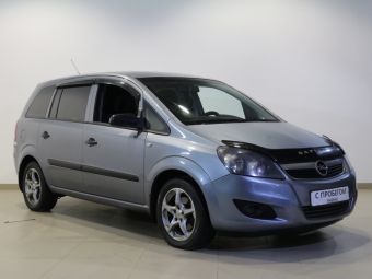 Opel Zafira, 1.6 л, МКПП, 2011 фото 4