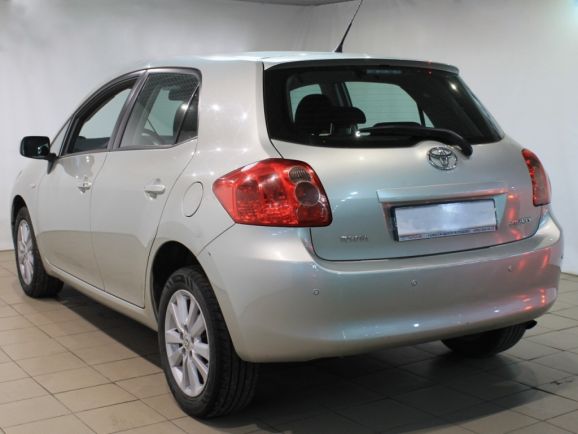 Toyota Auris, 1.6 л, Робот, 2007 фото 5