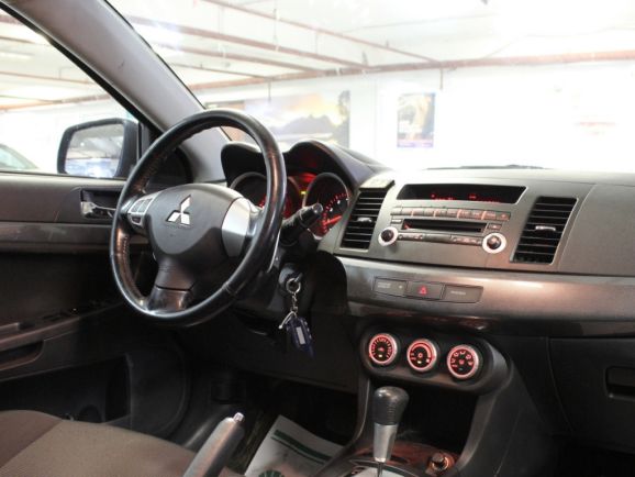Mitsubishi Lancer, 2.0 л, Вариатор, 2010 фото 1