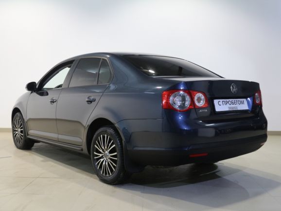 Volkswagen Jetta, 1.6 л, АТ, 2010 фото 6