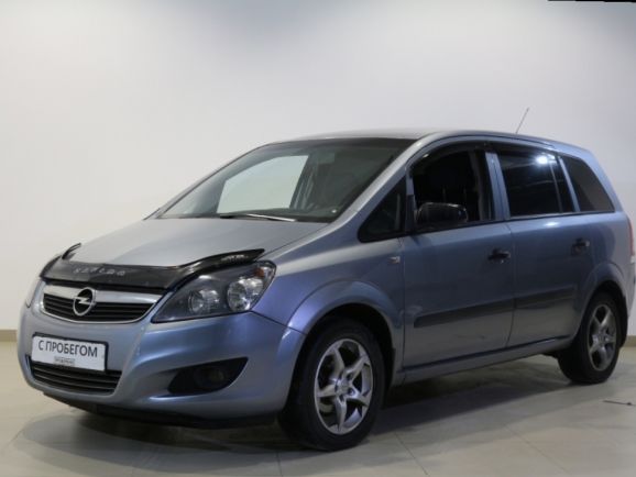 Opel Zafira, 1.8 л, Робот, 2011 фото 3