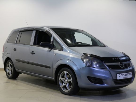 Opel Zafira, 1.8 л, Робот, 2011 фото 4