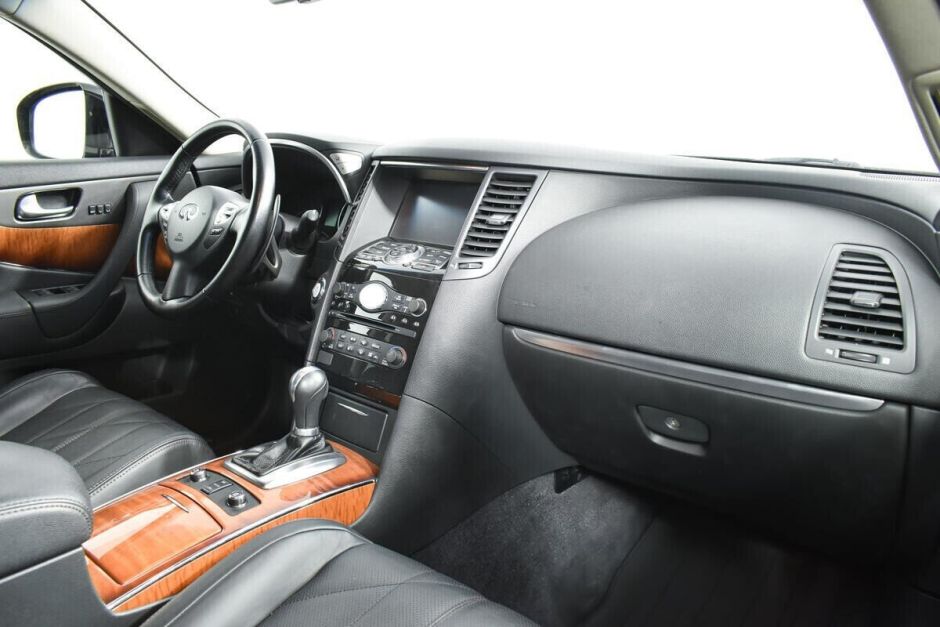 Infiniti QX70, 3.7 л, АТ, 2016 фото 10