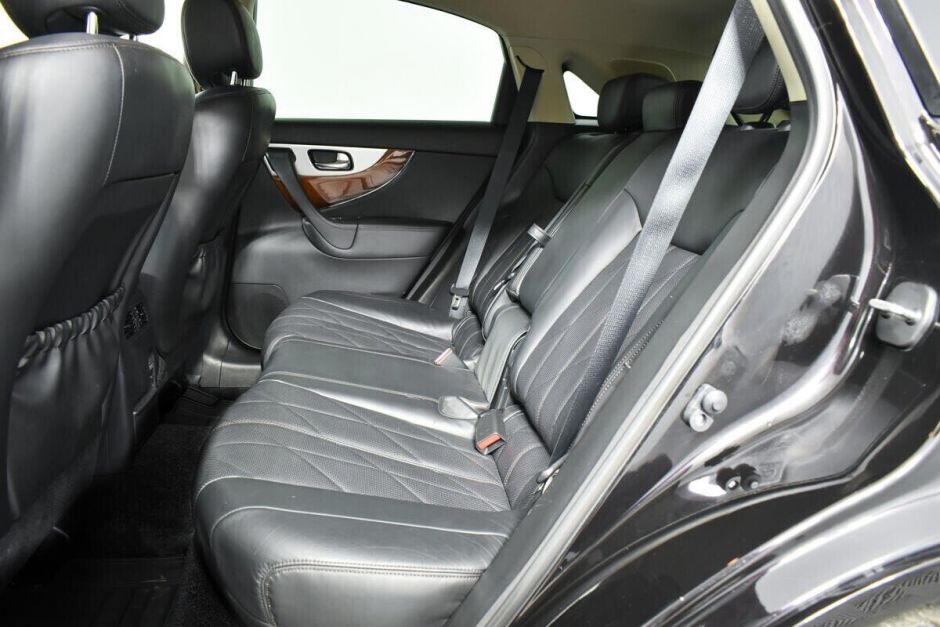 Infiniti QX70, 3.7 л, АТ, 2016 фото 1
