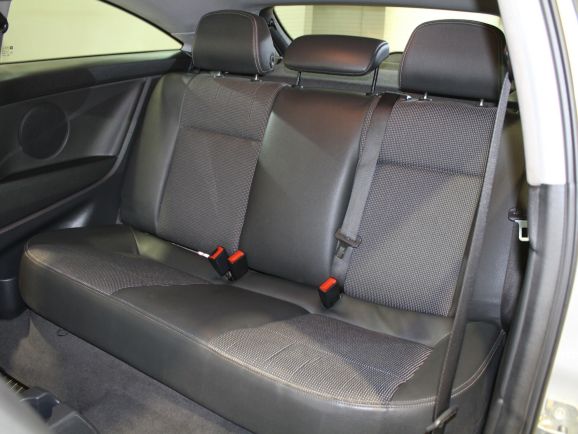 Opel Astra, 1.8 л, АТ, 2011 фото 7