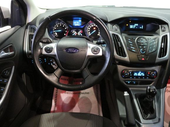 Ford Focus, 2.0 л, МТ, 2013 фото 9