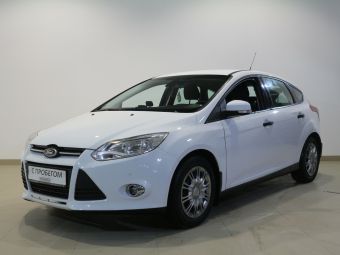 Ford Focus, 1.6 л, МКПП, 2013 фото 3