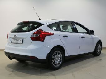 Ford Focus, 1.6 л, МКПП, 2013 фото 5