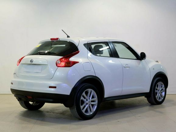Nissan Juke, 1.6 л, МТ, 2013 фото 5