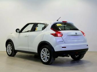 Nissan Juke, 1.6 л, МКПП, 2013 фото 6