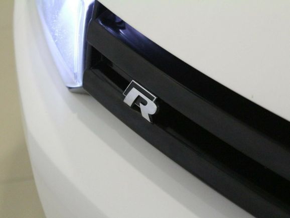 Volkswagen Golf, 1.6 л, Робот, 2012 фото 1