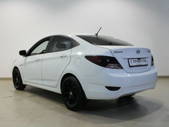 Hyundai Solaris, 1.6 л, МТ, 2012 фото 6